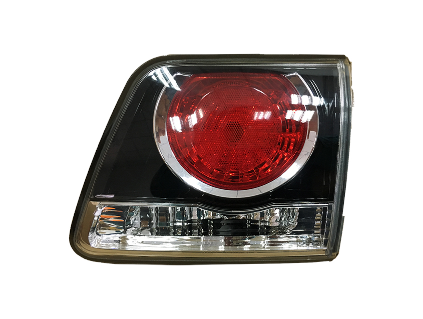 عاكس خلفى تويوتا فورتشنر 2013 شنطة غامق